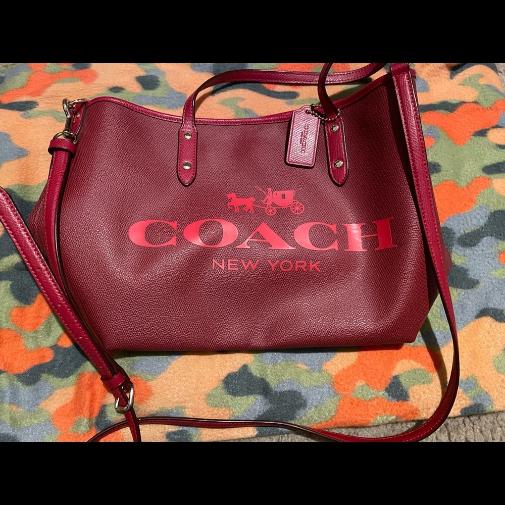 Red Coach New York Tote